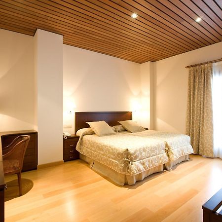 Bodegas Hacienda Albae Guest House Argamasilla De Alba Ngoại thất bức ảnh